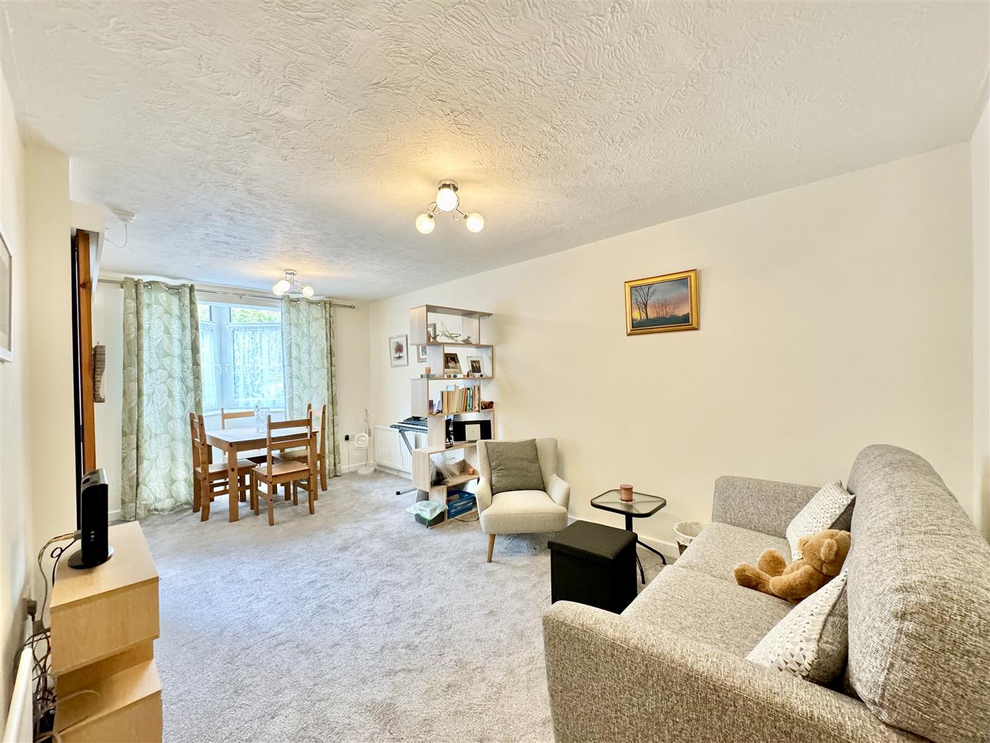 1 bed property in Verulam Place, St. Leonards-On-Sea